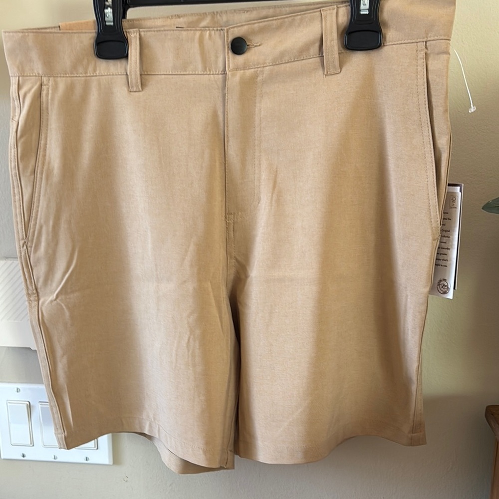 Panama Jack Tan Casual Shorts. Men’s, size 36.